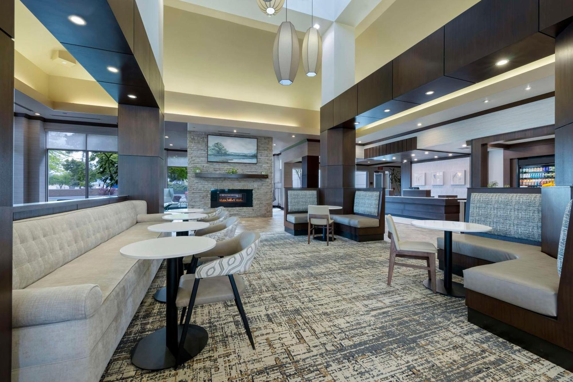 Hilton Garden Inn Boise Spectrum Exteriér fotografie